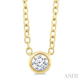 1/6 Ctw Petite Bezel Set Round Cut Diamond Fashion Pendant With Chain in 10K Yellow Gold