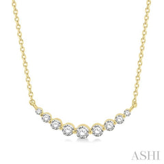 1/2 Ctw Diamond Smile Necklace in 14K Yellow Gold