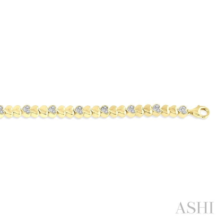 1/6 Ctw Puffed Heart Round Cut Diamond Bracelet in Yellow Gold Vermeil