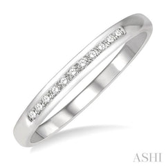 1/10 Ctw Channel Set 11 Stone Round Cut Diamond Wedding Band in 14K White Gold