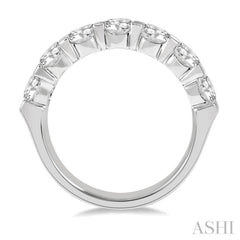 1 1/2 Ctw 7 Stone Round Cut Diamond Wedding Band in 14K White Gold