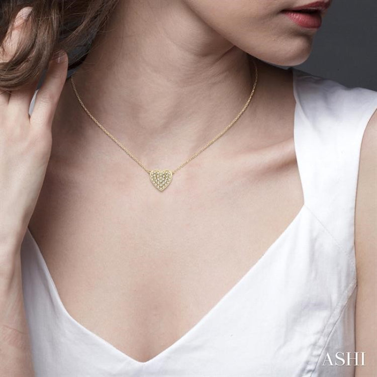 1/8 Ctw Heart Charm Round Cut Diamond Petite Pendant With Chain in 10K Yellow Gold