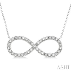 1 Ctw Round Cut Diamond Infinity Pendant With Chain in 14K White Gold