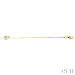 1/8 Ctw Petite Heart Round Cut Diamond Fashion Bracelet in 10K Yellow Gold