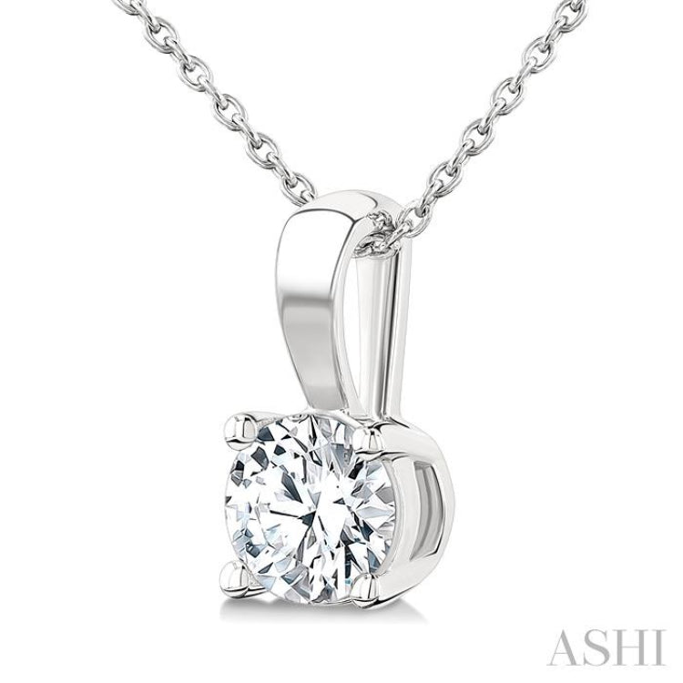 3/4 Ctw Prong Set Round Cut Diamond Solitaire Pendant With Chain in 14K White Gold